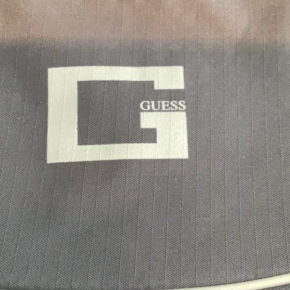 Guess Gray And White Messenger Bag - Picture 2 of 8